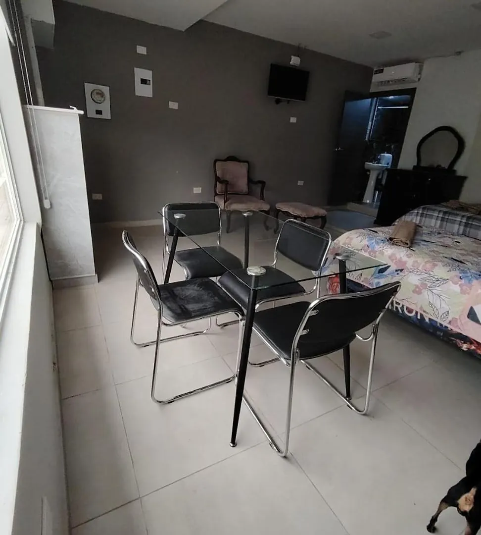H&V Room Guayaquil Apartment